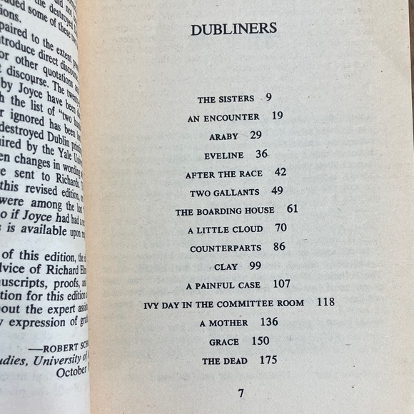 James Joyce Dubliners softcover - vintage 1984 reprint of original 1916 book - Picture 9 of 14